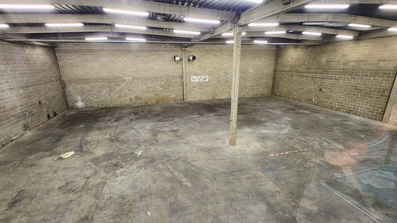 Local d'activité Torcy 911m² Location local d'activité Torcy Seine-et-Marne OLACT2316388 1